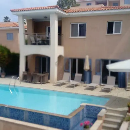 Roma Villa Paphos
